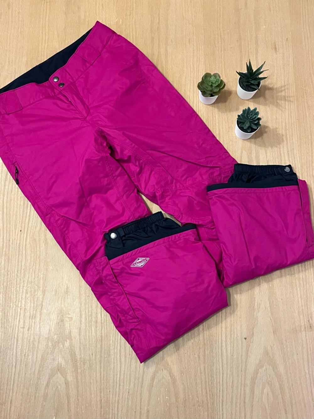 Columbia Women’s Onmi-Tech Fuscia Coloured Snow Pants